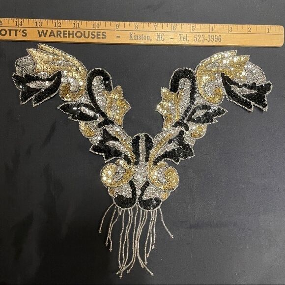 Beaded Sequin bling sew-on appliqué 14" x 12" Vintage Never used v-collar NWOT - Picture 2 of 3
